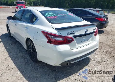 2018 Nissan Altima 2.5 Sr from USA, damaged, VIN 1N4AL3AP4JC241204